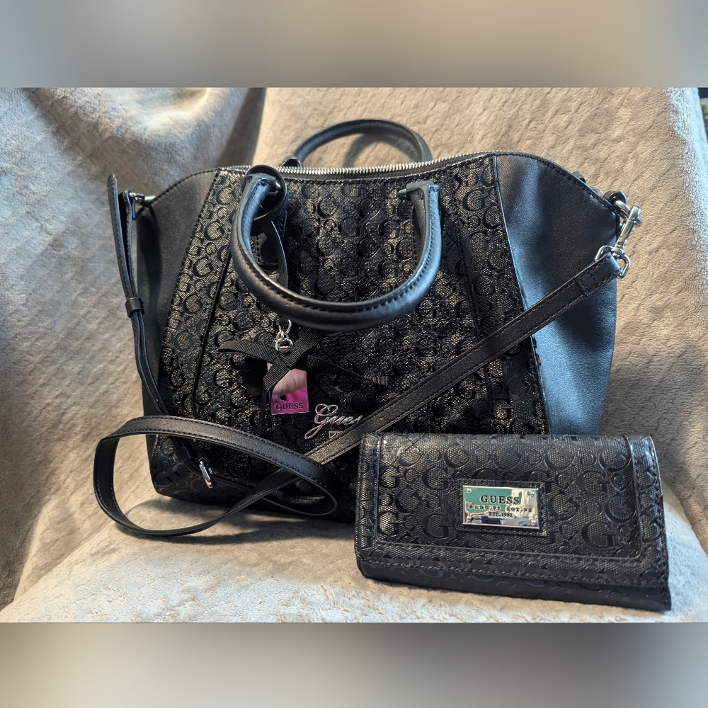 Guess Black Women's Handbag and Wallet Set